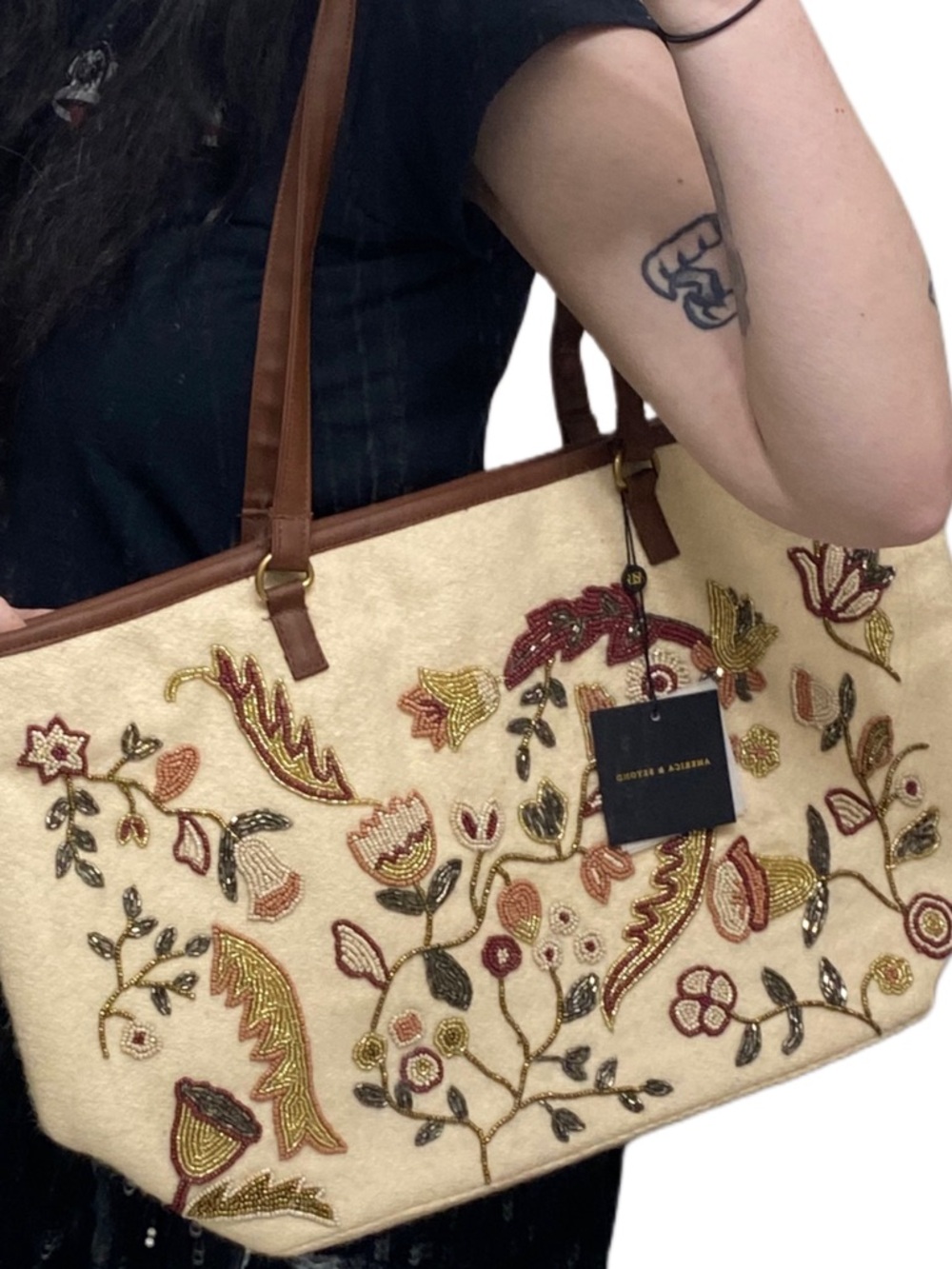 NEW America & Beyond floral beaded wool blend large zip tote bag